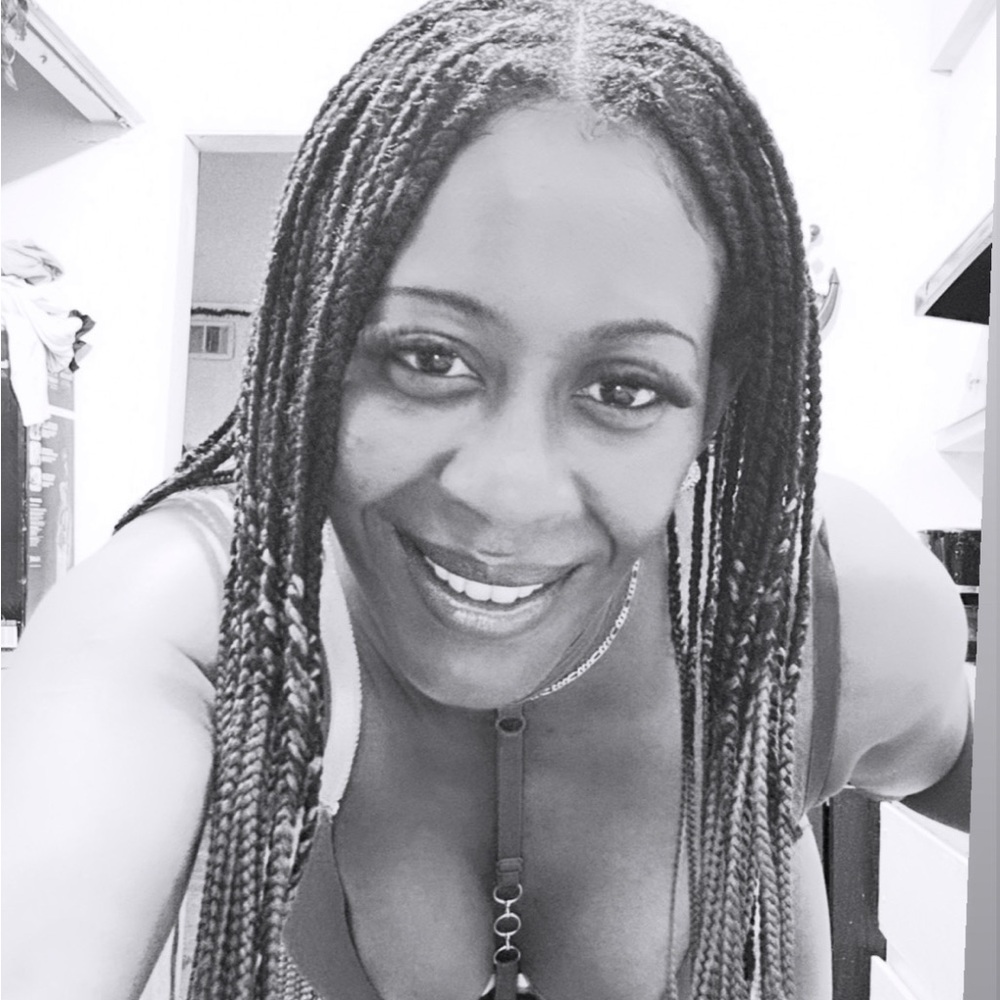 Meet your Posher, Traquisha